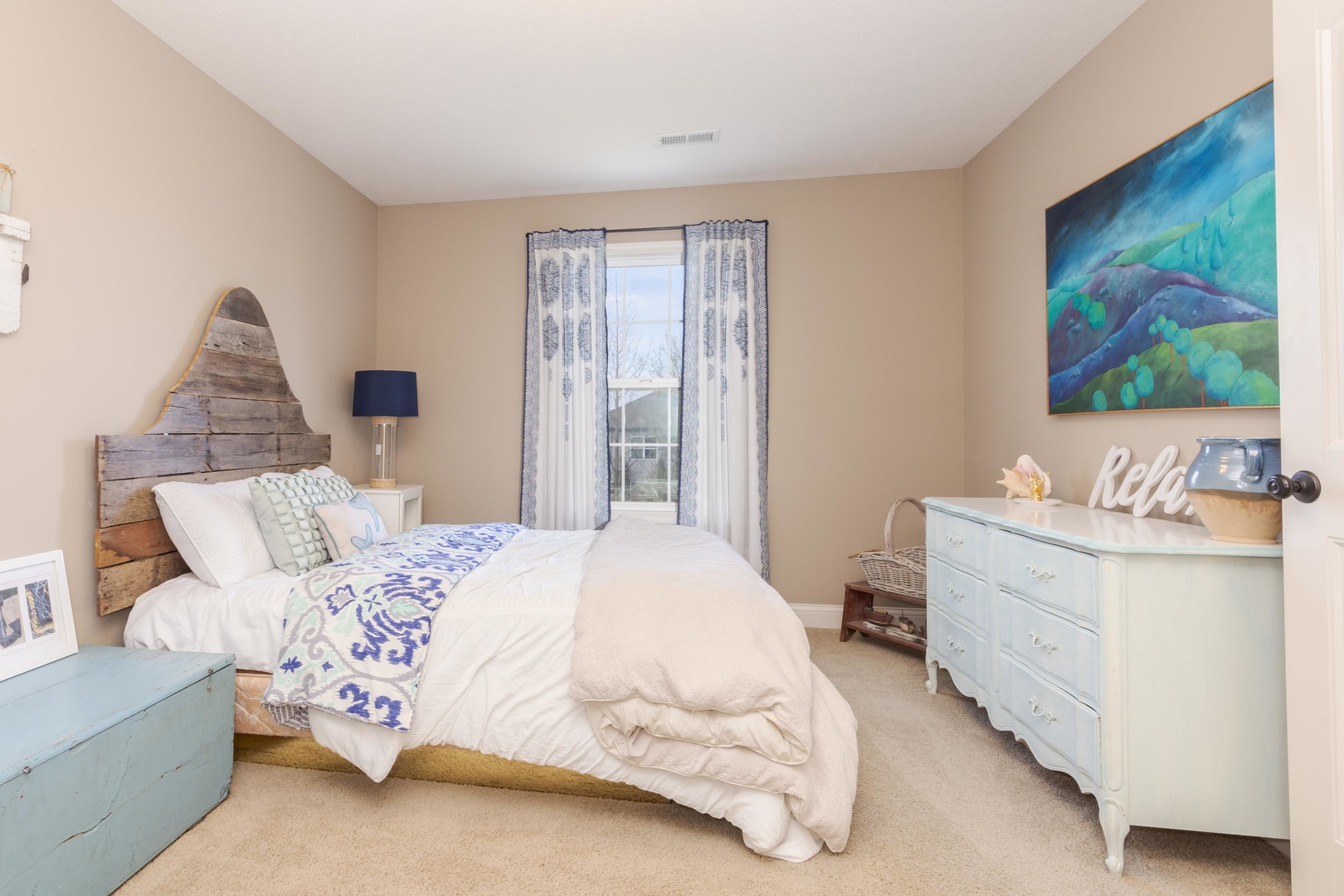 6002 Jackpine Road, Bloomington, IL 61705