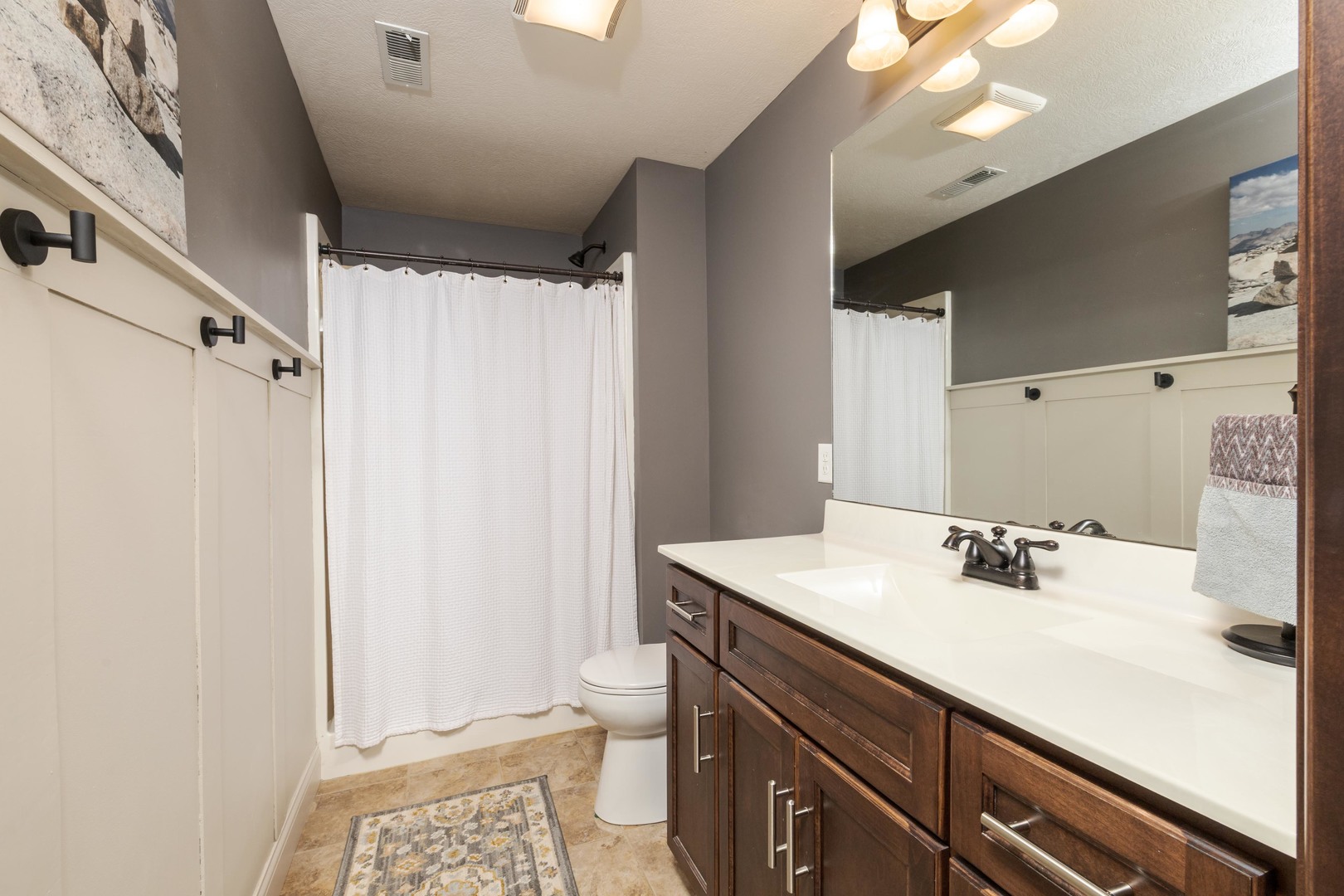 6002 Jackpine Road, Bloomington, IL 61705