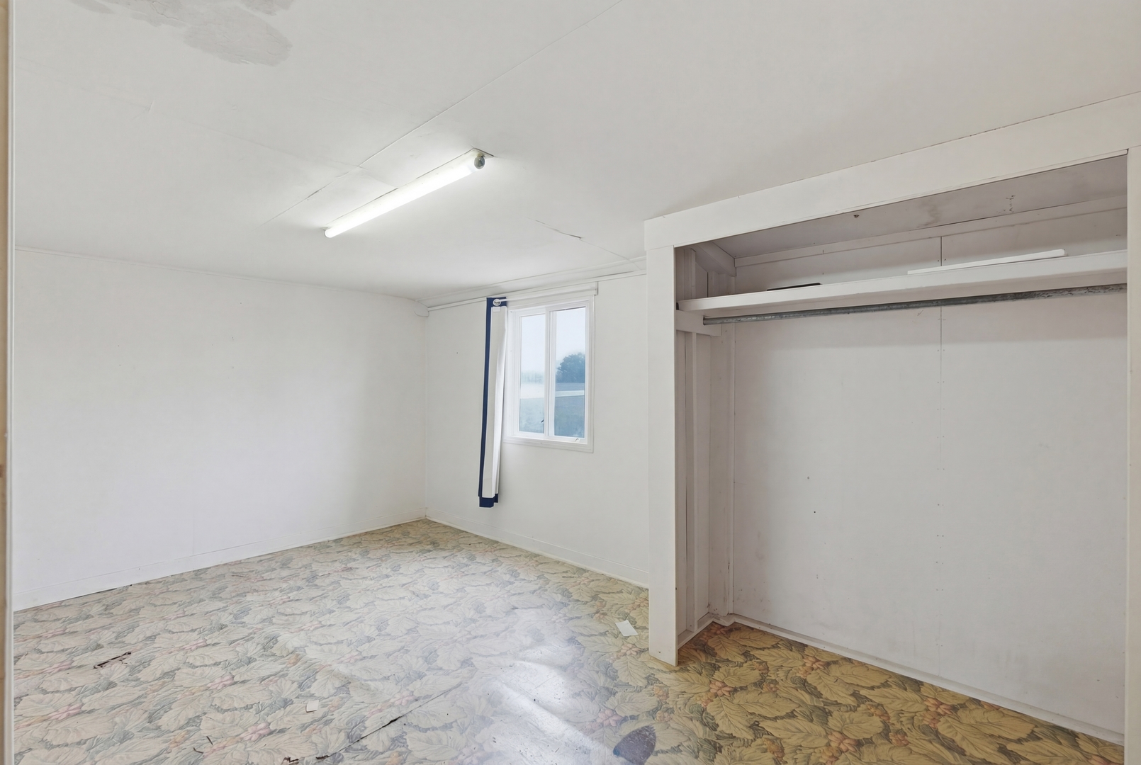 18301 Le Claire Avenue, Country Club Hills, IL 60478