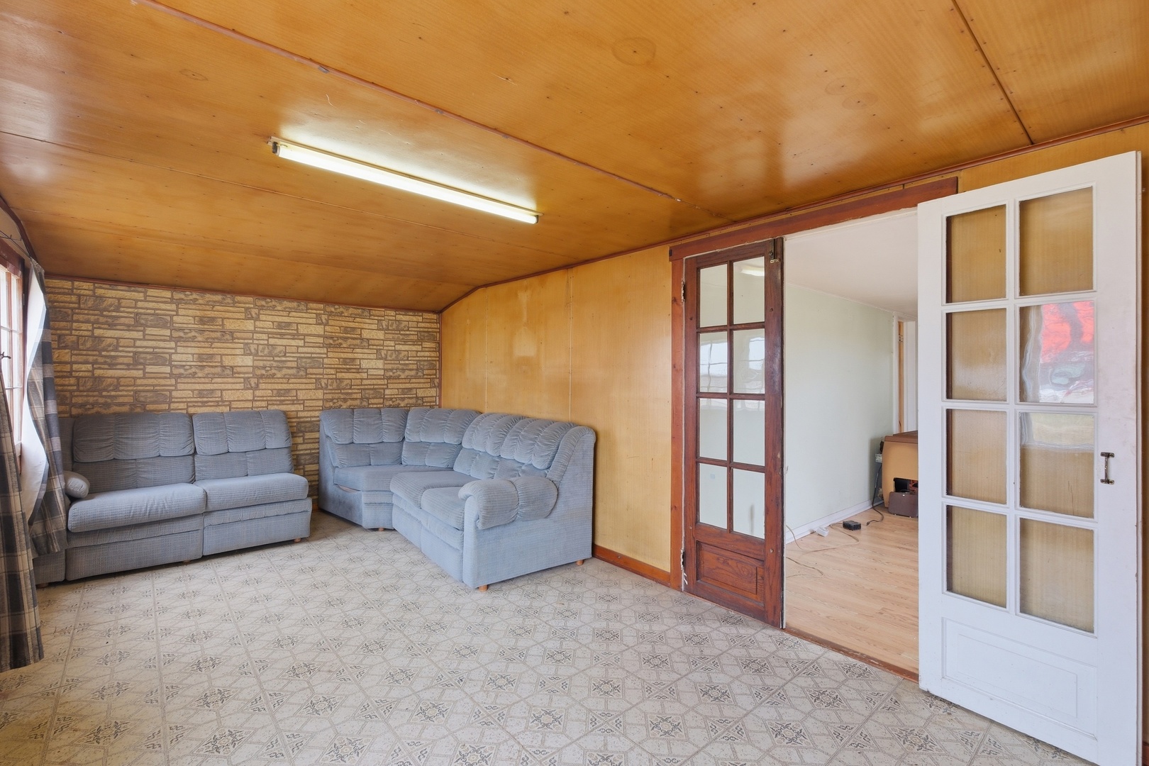 18301 Le Claire Avenue, Country Club Hills, IL 60478