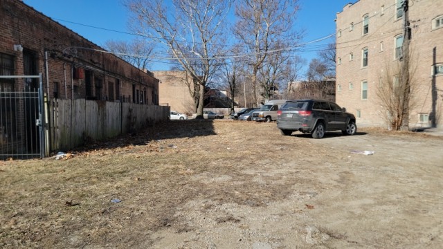 6051 S Saint Lawrence Avenue, Chicago, IL 60637