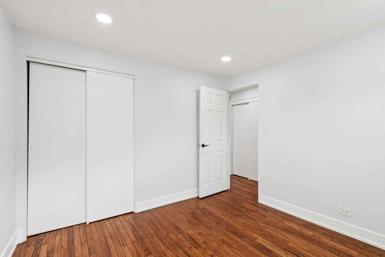 26 N Craig Place, Lombard, IL 60148