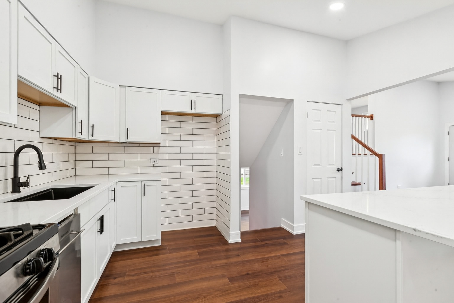 26 N Craig Place, Lombard, IL 60148