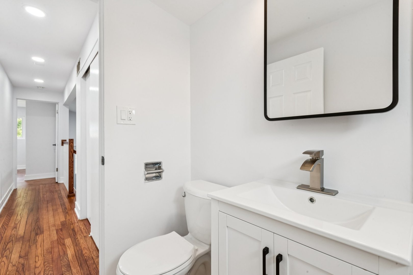 26 N Craig Place, Lombard, IL 60148