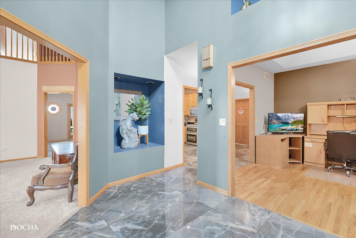 365 E Pine Meadow Court, Morris, IL 60450