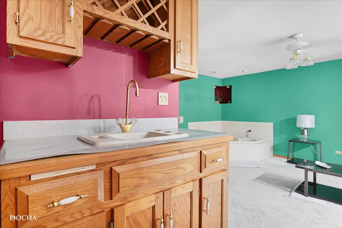 365 E Pine Meadow Court, Morris, IL 60450