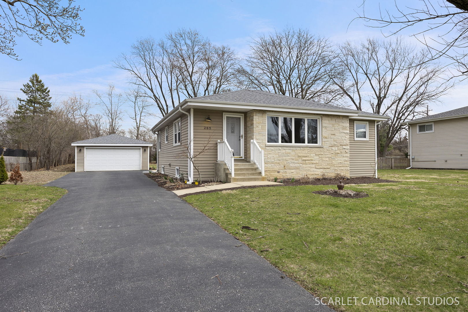 1S285 Myrtle Avenue, Oakbrook Terrace, IL 60181