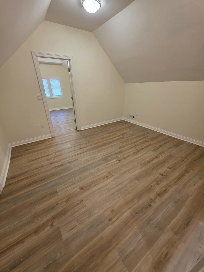 10548 S Avenue J, Chicago, IL 60617