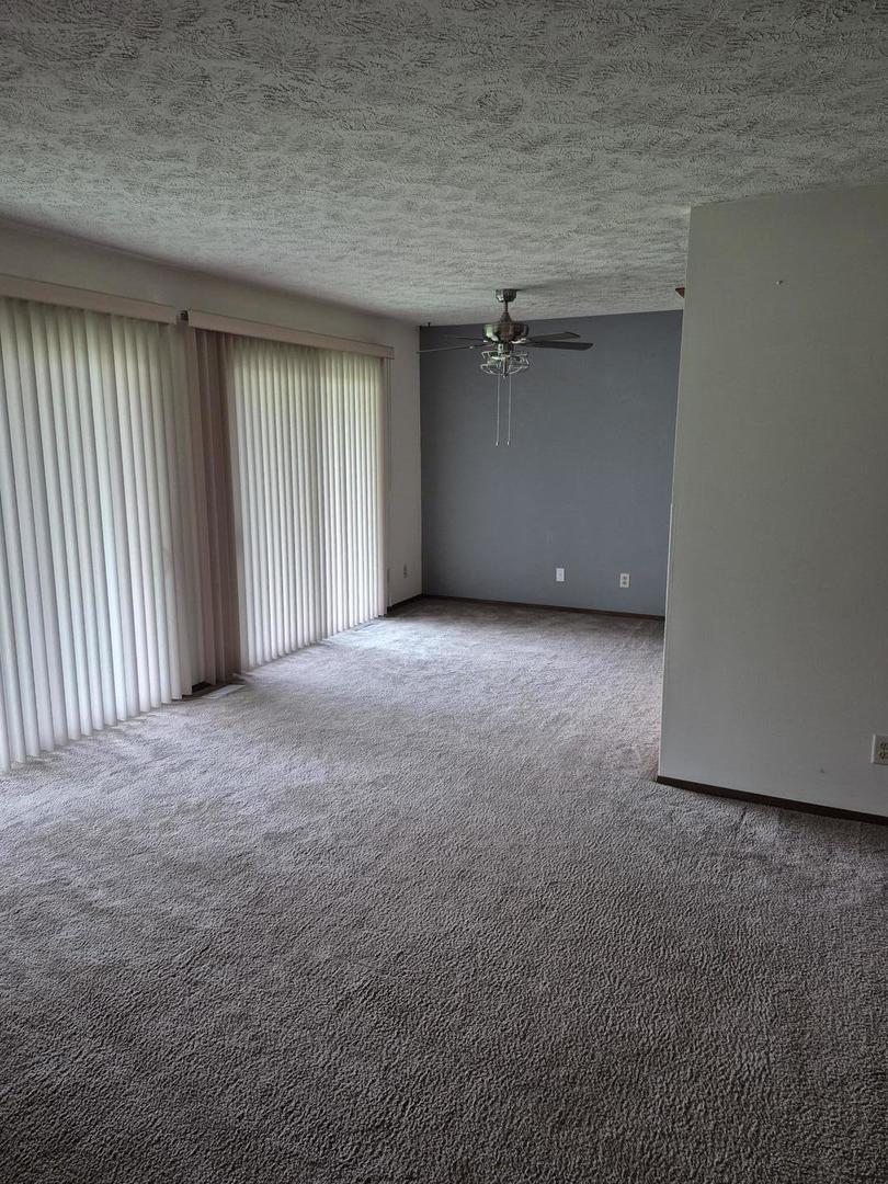 43 Crystal Court #B1, Pontiac, IL 61764