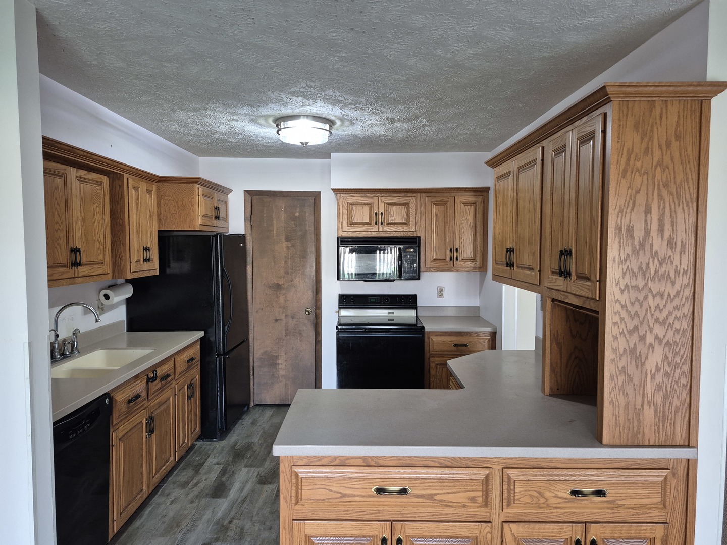 43 Crystal Court #B1, Pontiac, IL 61764