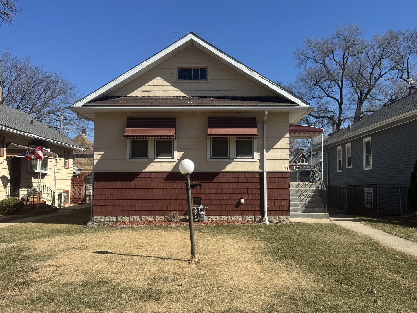 133 S 21st Avenue, Maywood, IL 60153
