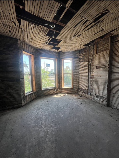 6756 S Lafayette Avenue, Chicago, IL 60621