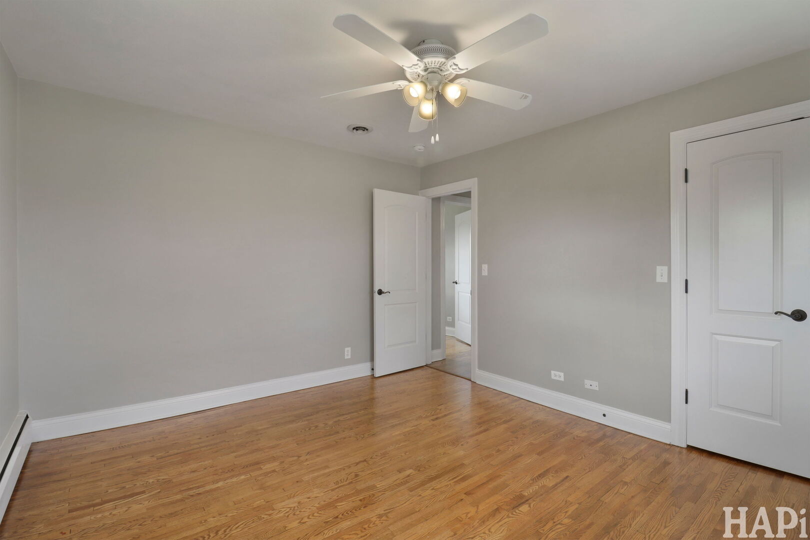 12416 W PADDOCK Avenue, Beach Park, IL 60087