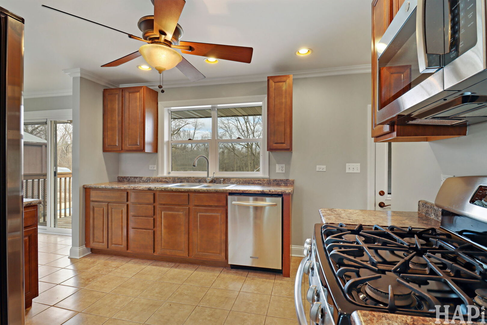 12416 W PADDOCK Avenue, Beach Park, IL 60087