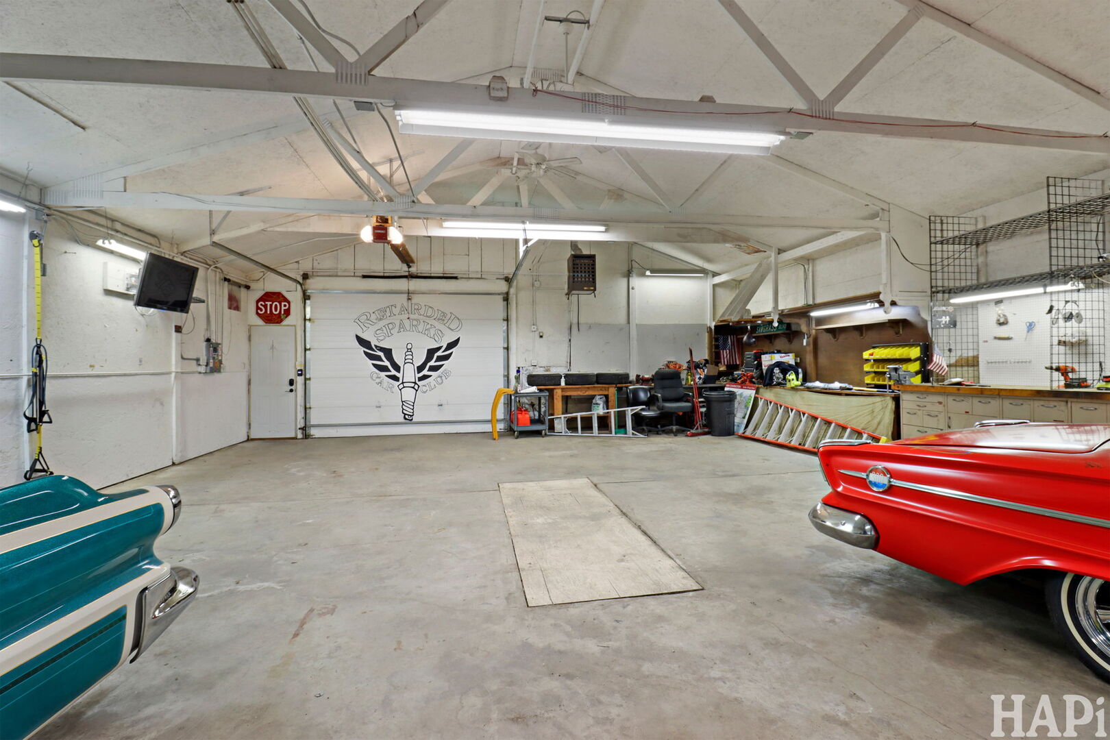 12416 W PADDOCK Avenue, Beach Park, IL 60087