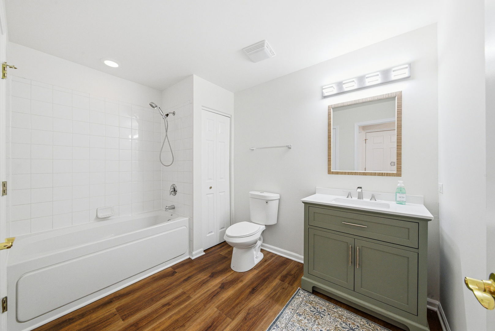 1959 Timberview Drive, Joliet, IL 60431