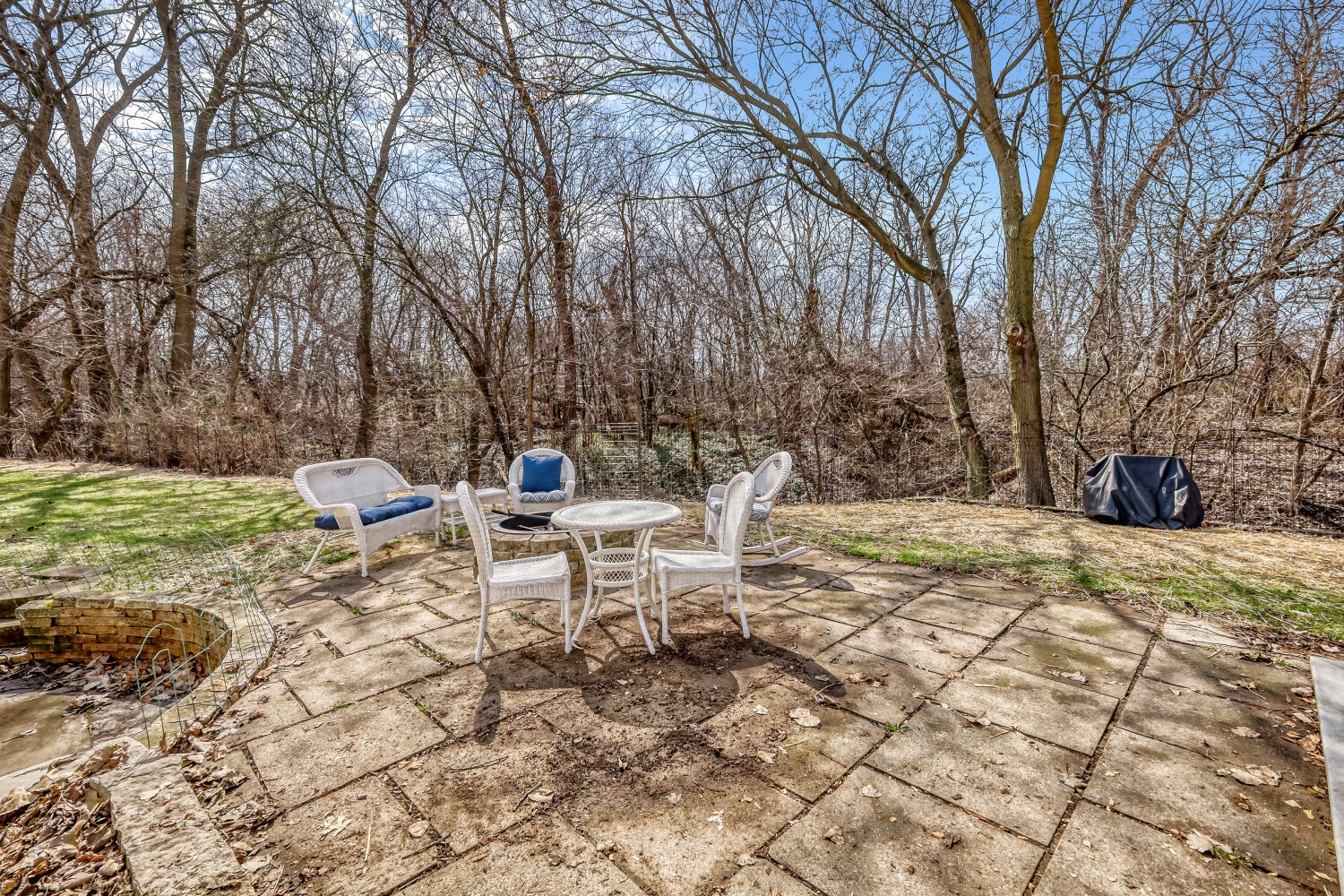 1S538 Bayberry Lane, Wheaton, IL 60189