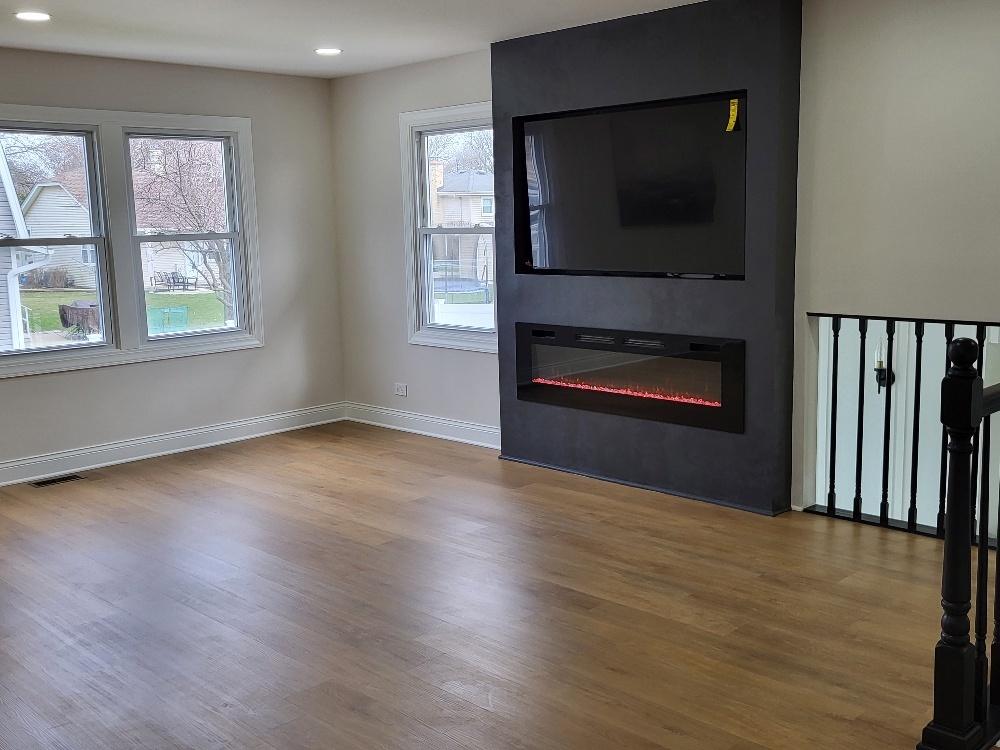 6831 Plymouth Road, Downers Grove, IL 60516