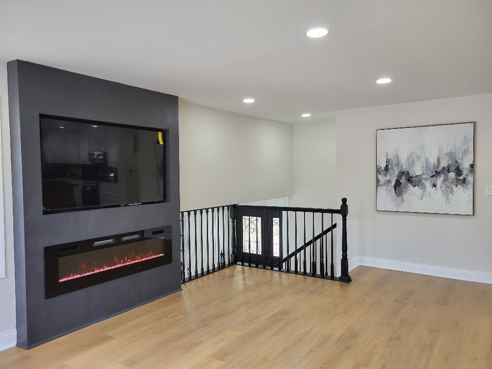 6831 Plymouth Road, Downers Grove, IL 60516