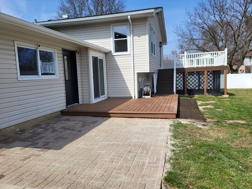 6831 Plymouth Road, Downers Grove, IL 60516