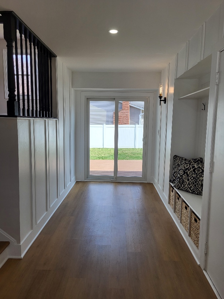 6831 Plymouth Road, Downers Grove, IL 60516