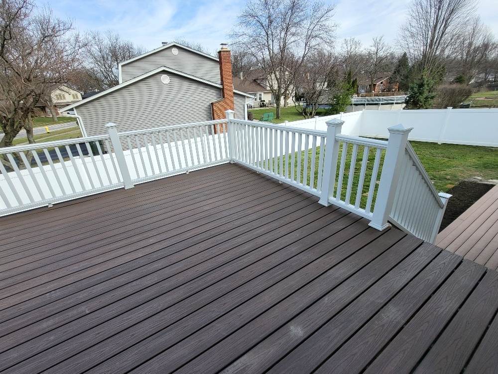 6831 Plymouth Road, Downers Grove, IL 60516