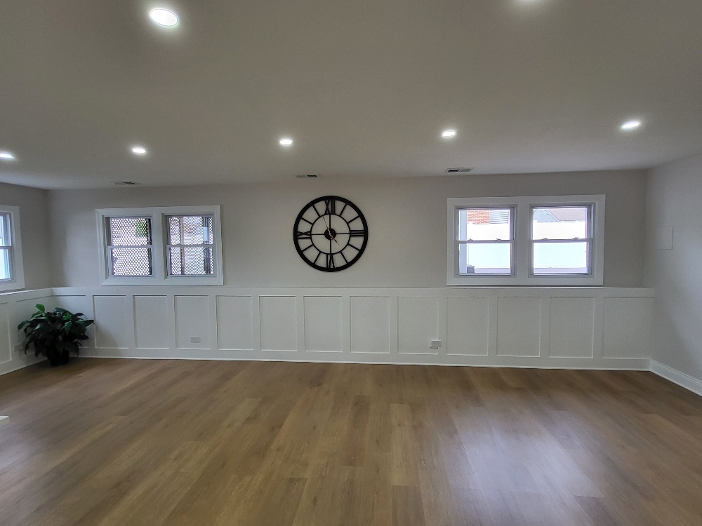 6831 Plymouth Road, Downers Grove, IL 60516