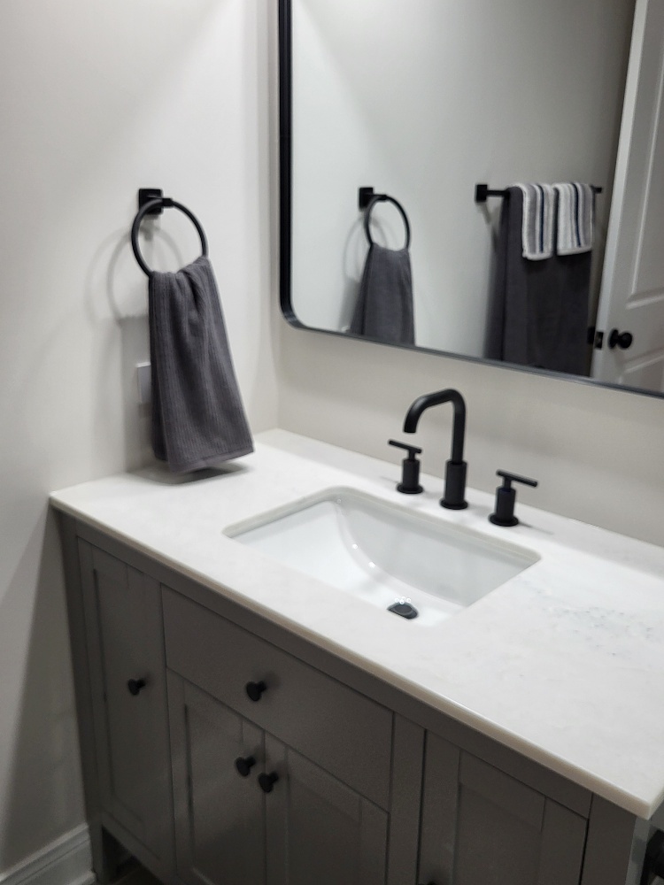 6831 Plymouth Road, Downers Grove, IL 60516