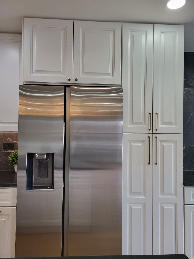 6831 Plymouth Road, Downers Grove, IL 60516