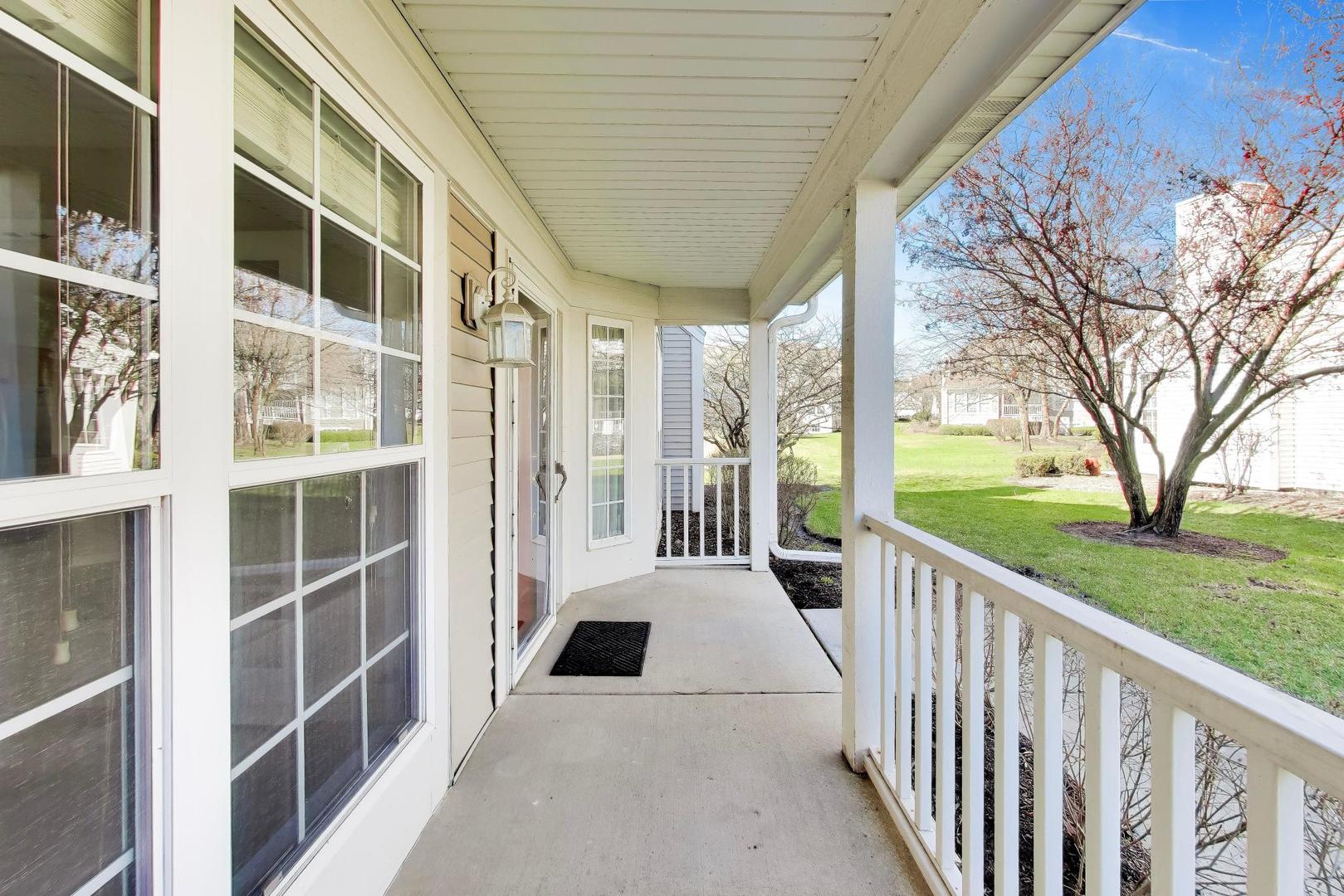 2710 Old Woods Trail, Plainfield, IL 60586