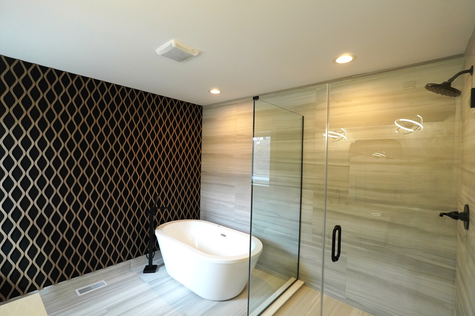 9615 S California Avenue, Evergreen Park, IL 60805