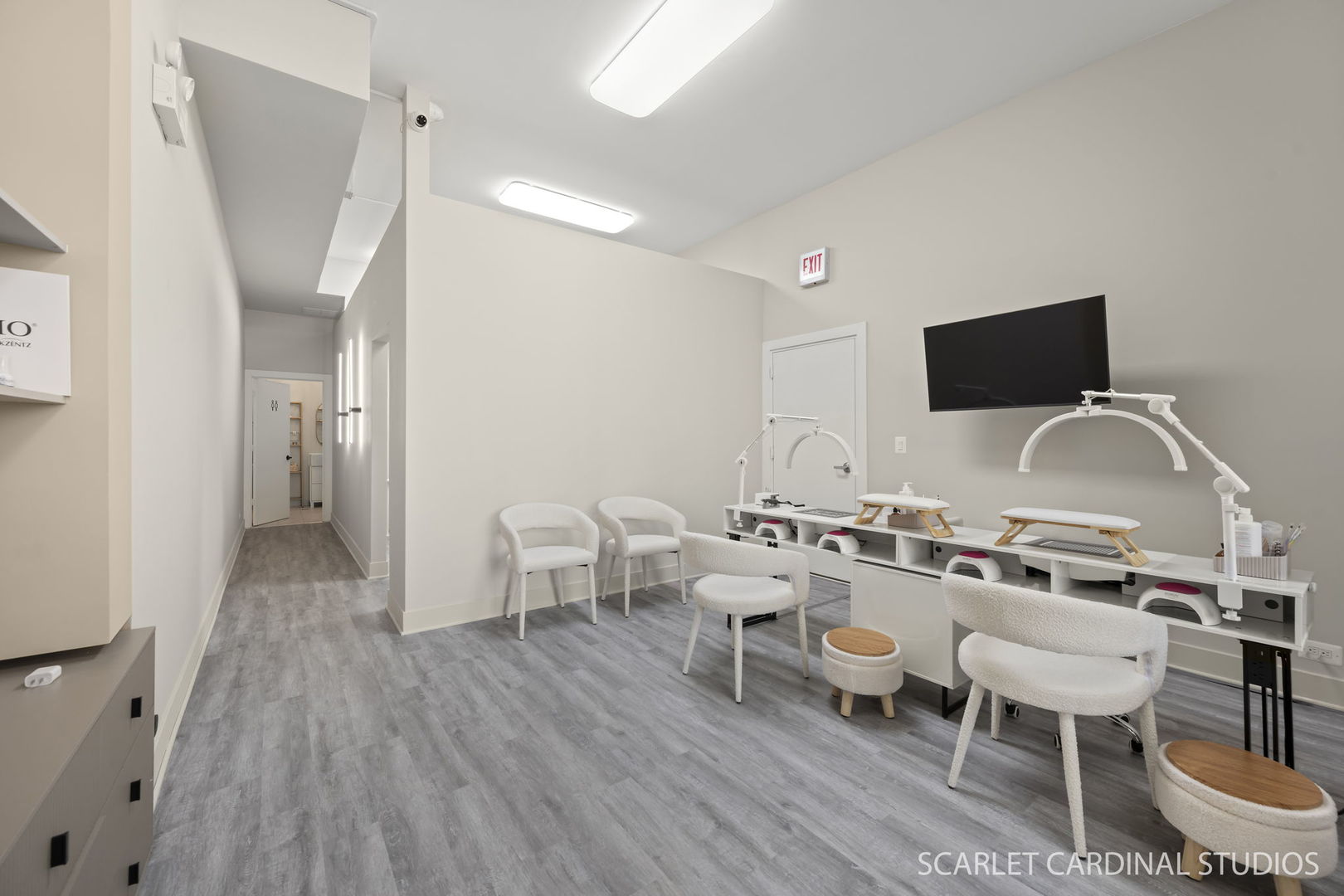 2956 N Lincoln Avenue, Chicago, IL 60657