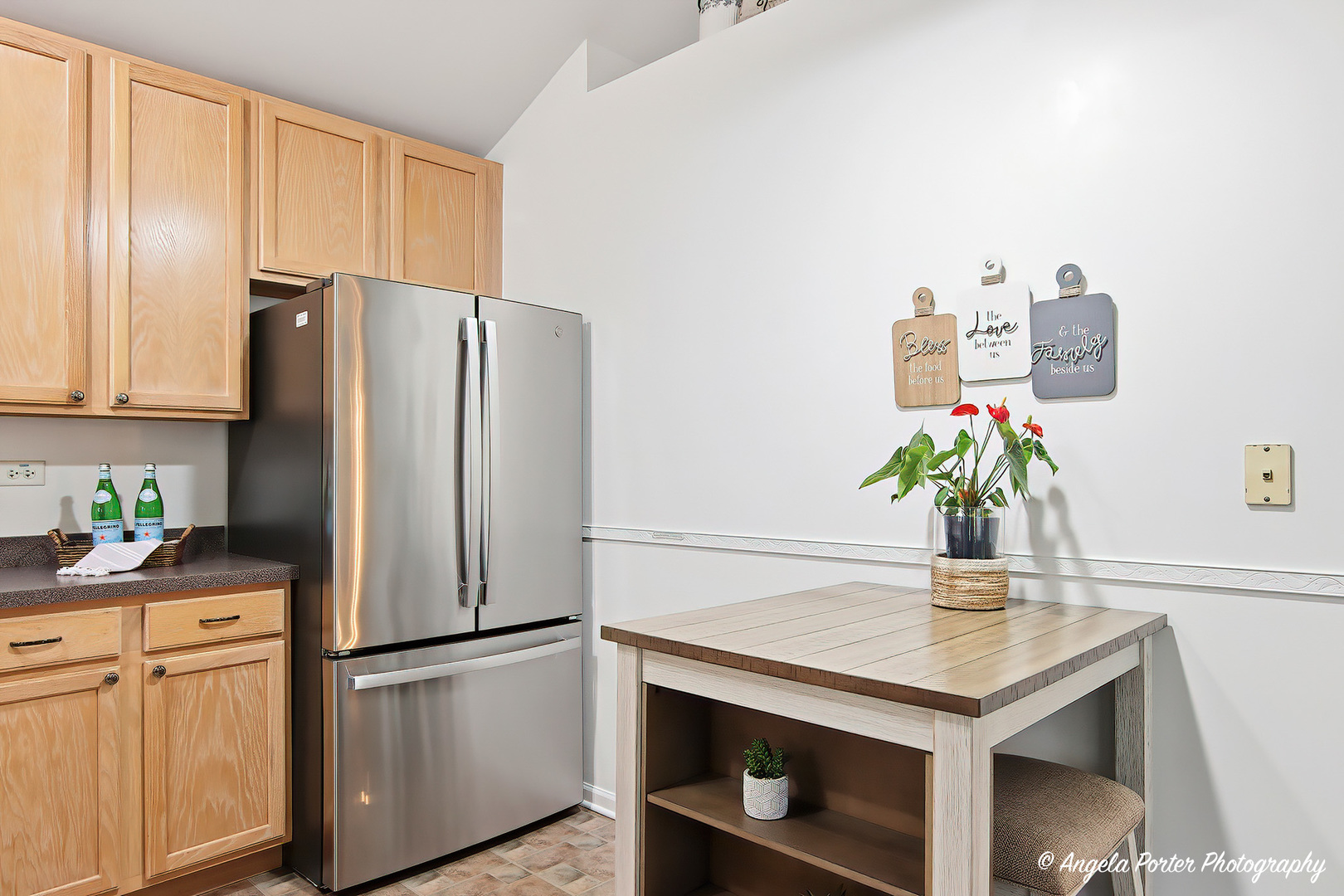 324 New Haven Drive, Cary, IL 60013