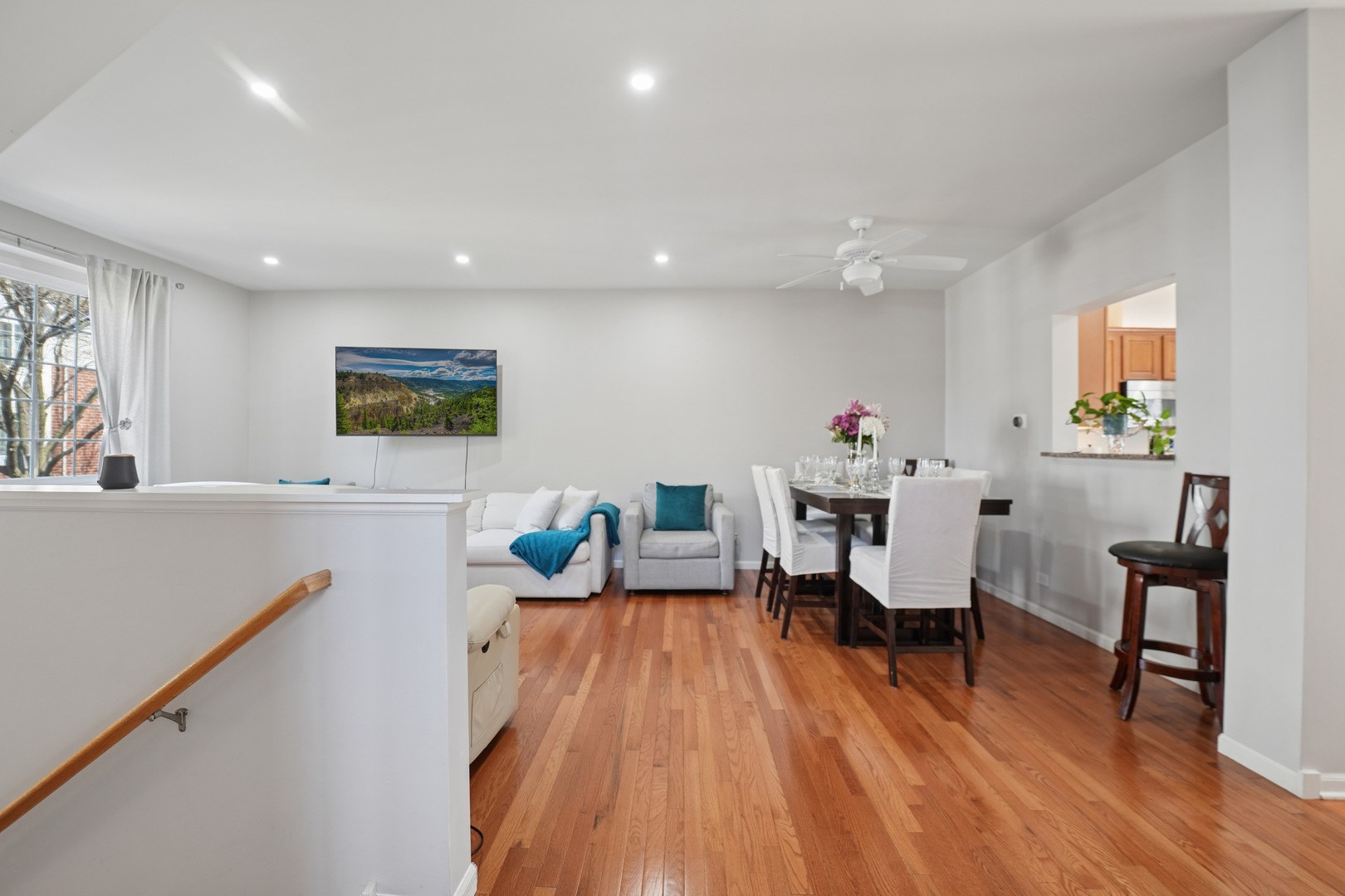 112 Morgans Gate Drive, Wood Dale, IL 60191