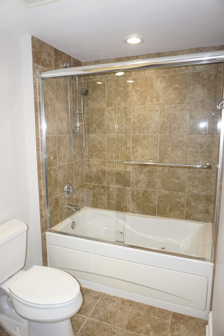 4811 N Olcott Avenue #515, Harwood Heights, IL 60706