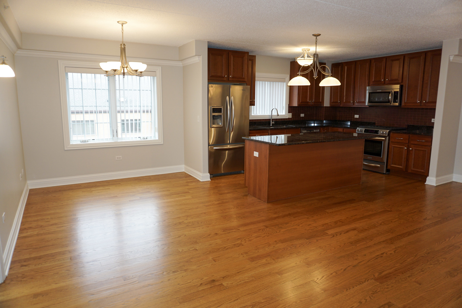 4811 N Olcott Avenue #515, Harwood Heights, IL 60706