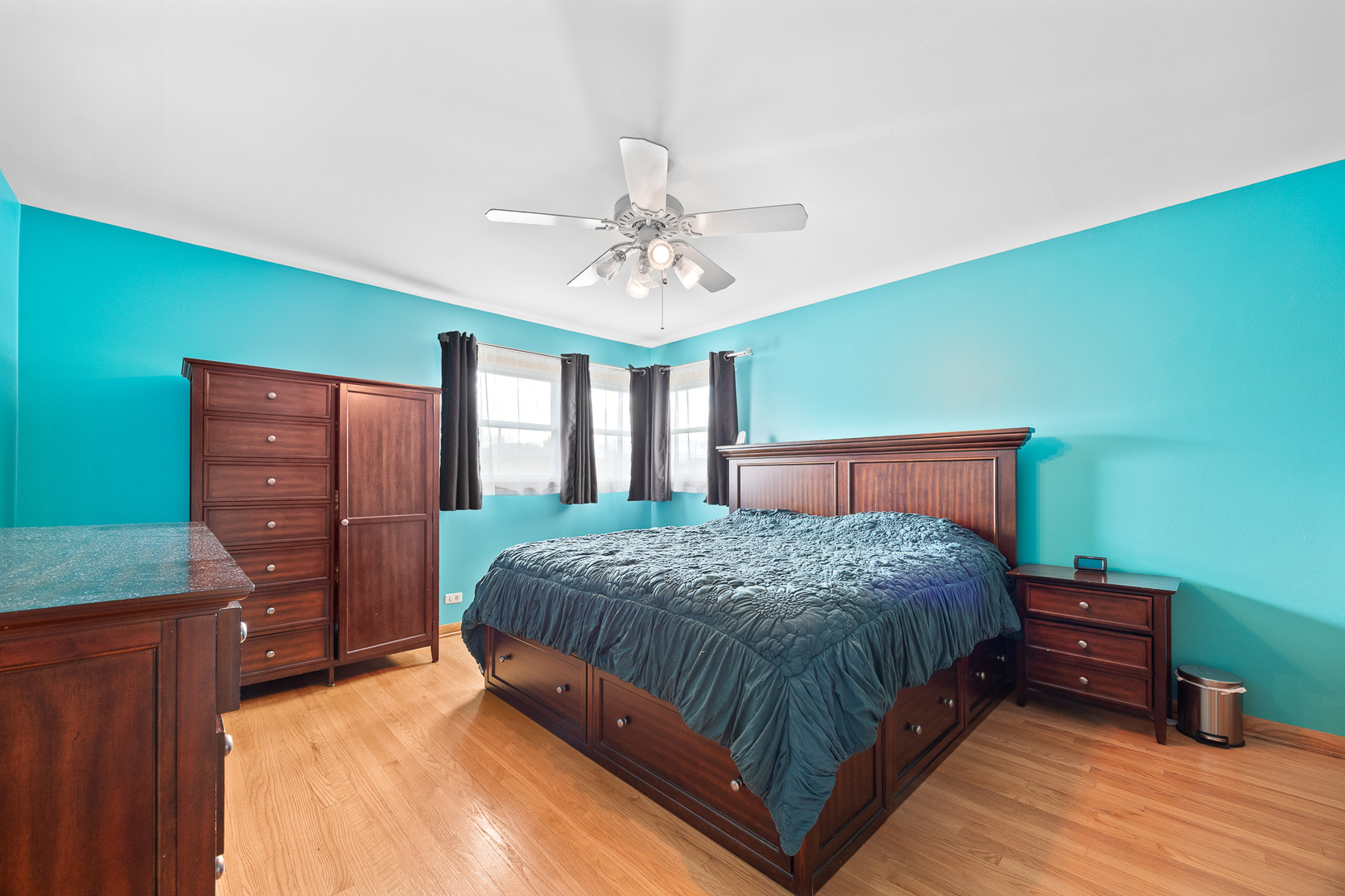 6043 W 127th Place, Palos Heights, IL 60463