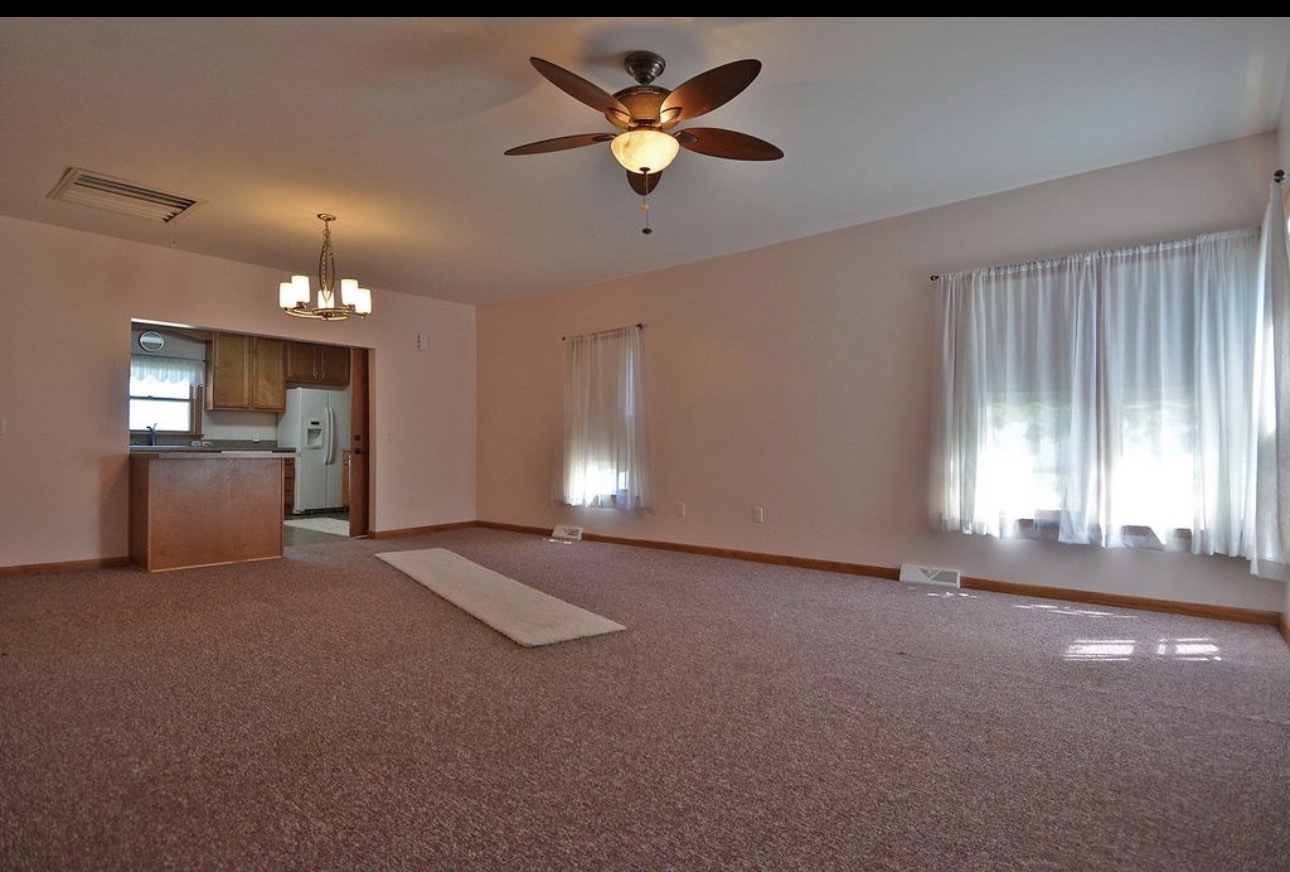 320 W Main Street, Grand Ridge, IL 61325