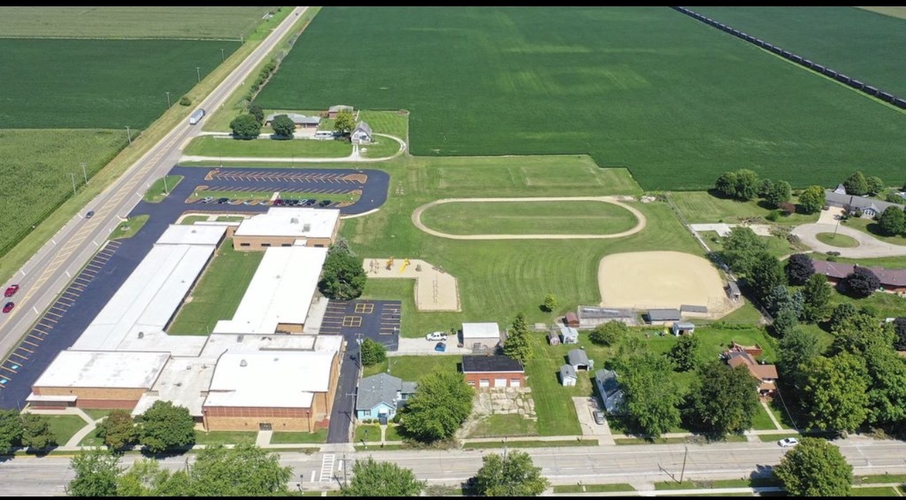 320 W Main Street, Grand Ridge, IL 61325