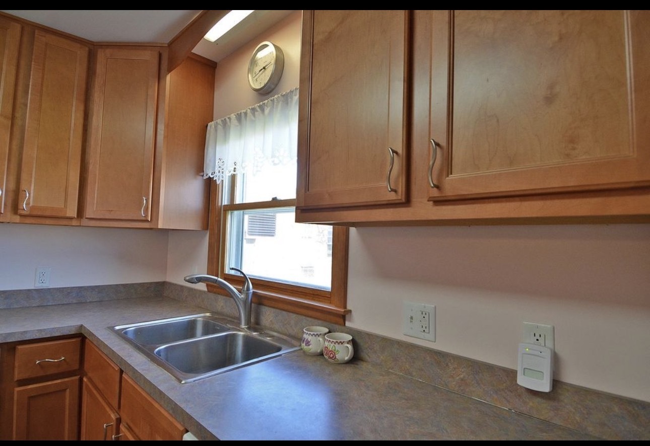 320 W Main Street, Grand Ridge, IL 61325