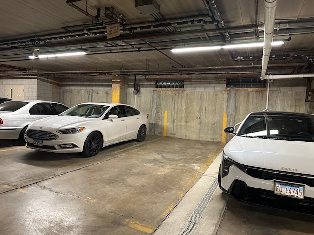 121 S Spruce Avenue #101, Wood Dale, IL 60191