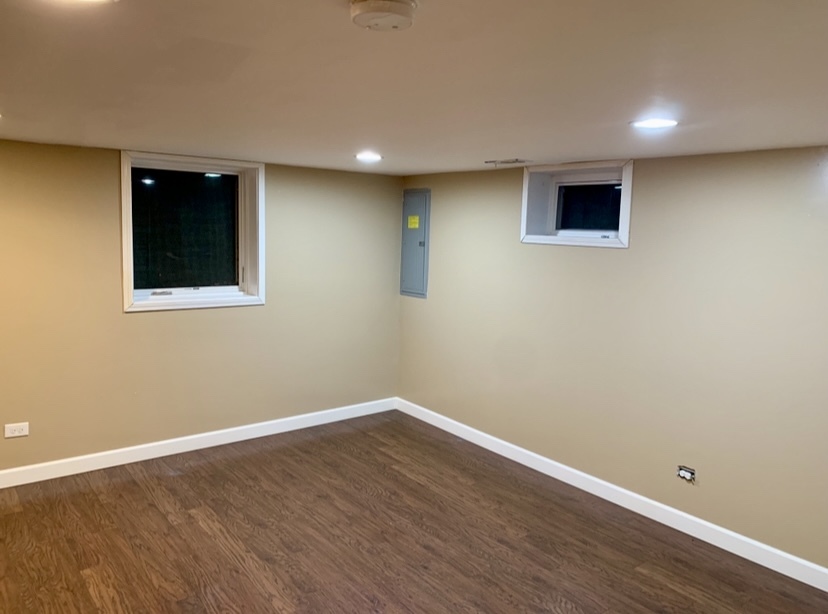 11 Woodridge Drive, Oak Brook, IL 60523