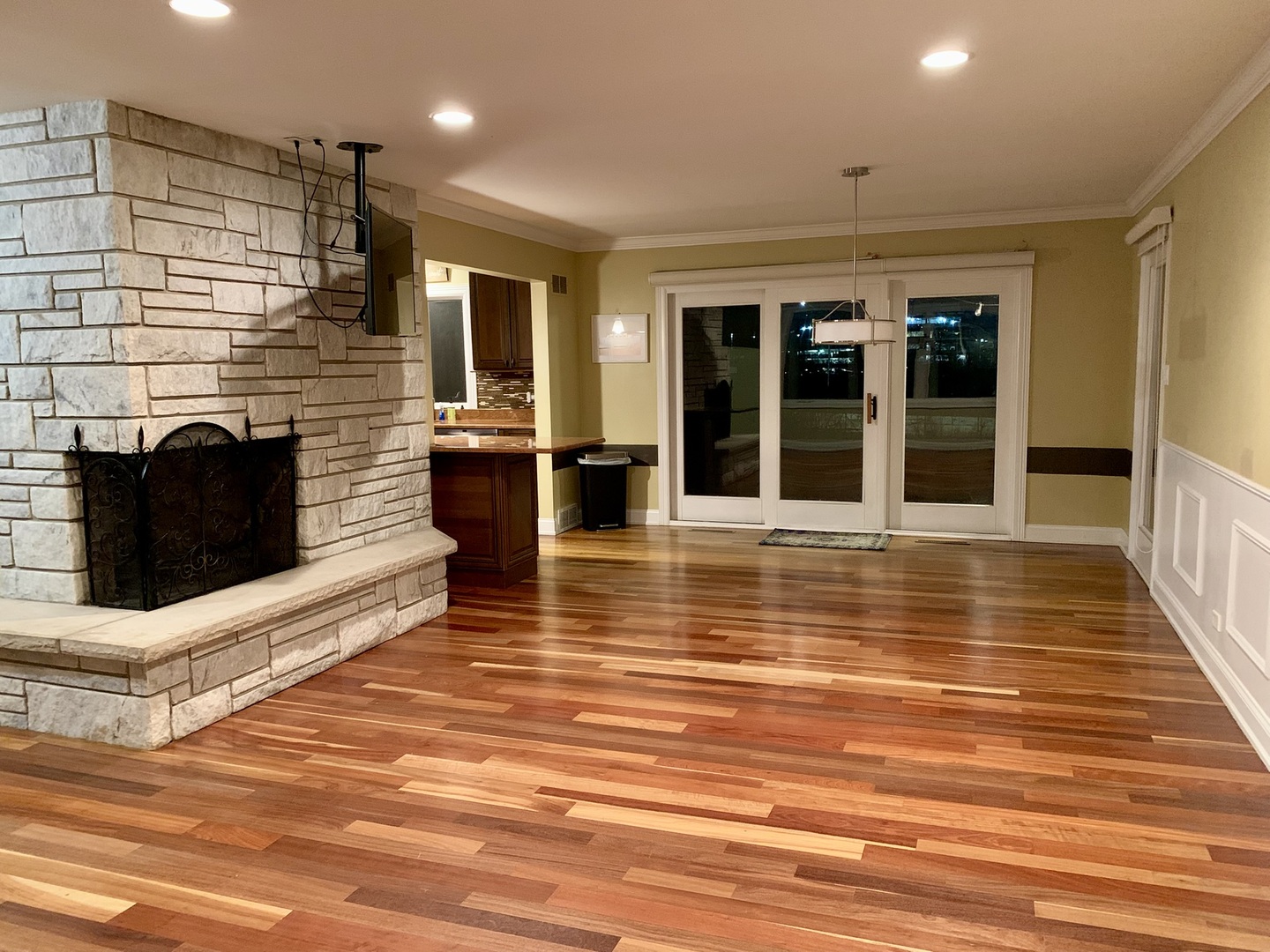 11 Woodridge Drive, Oak Brook, IL 60523