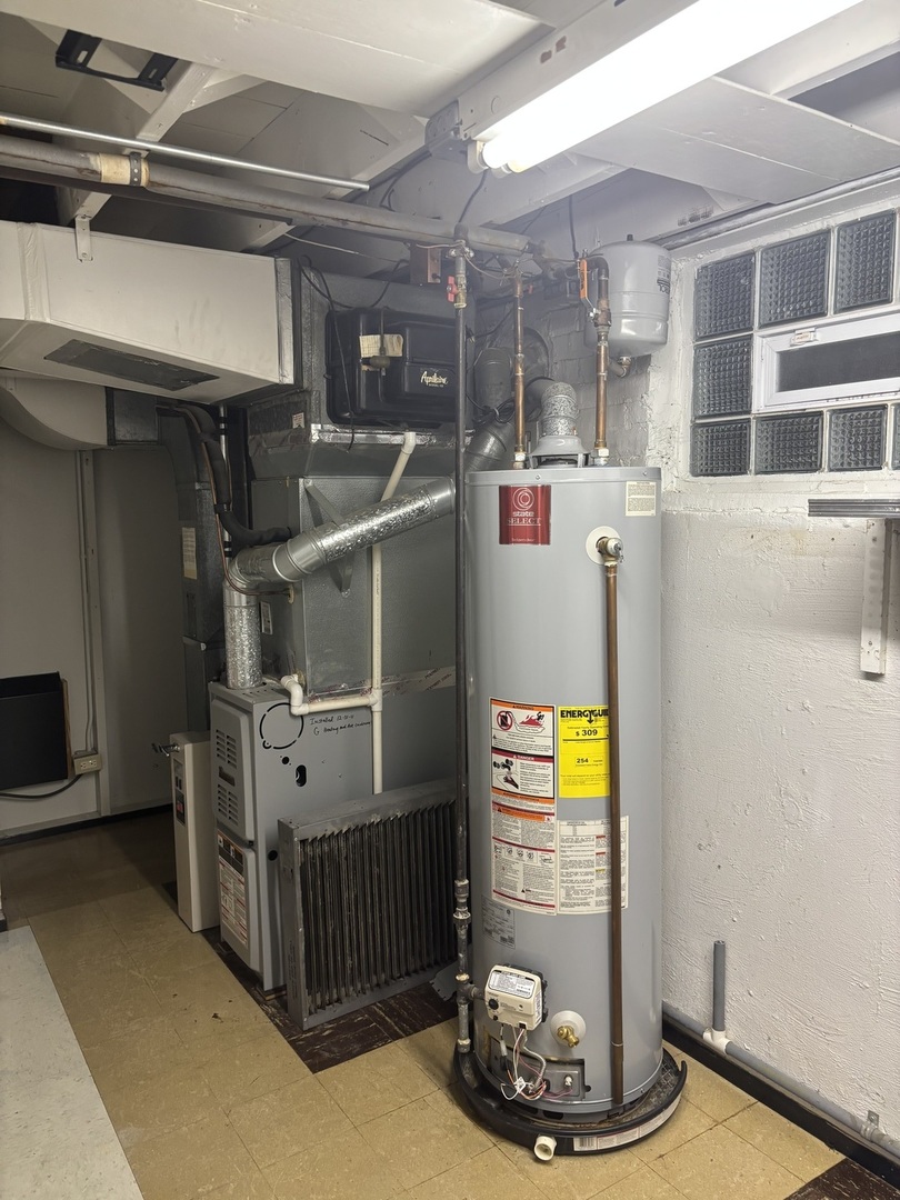 256 Maple Avenue, South Chicago Heights, IL 60411