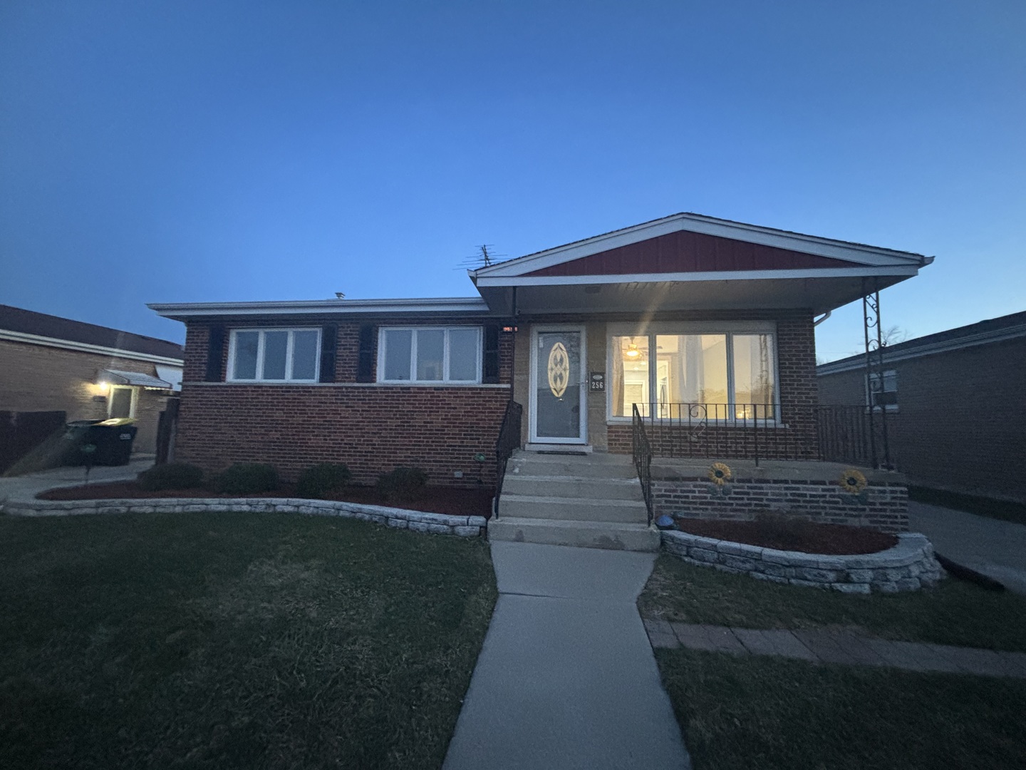 256 Maple Avenue, South Chicago Heights, IL 60411