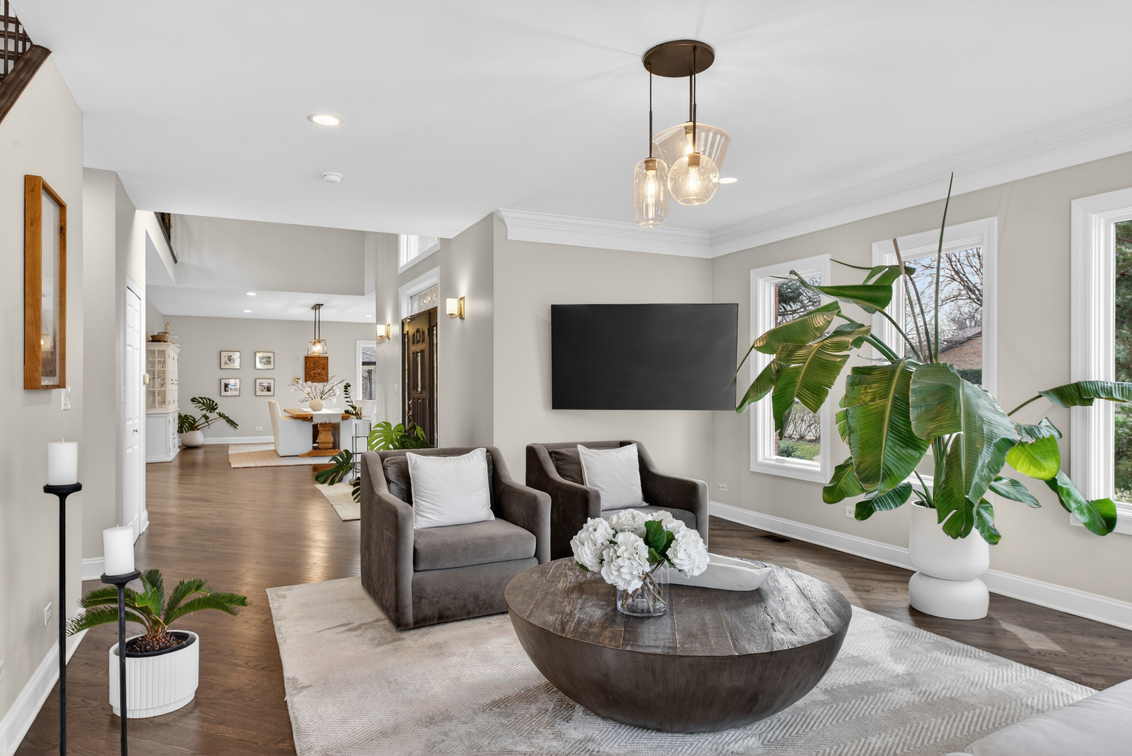 332 E Central Road, Arlington Heights, IL 60005