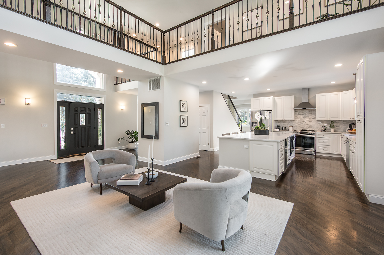 332 E Central Road, Arlington Heights, IL 60005