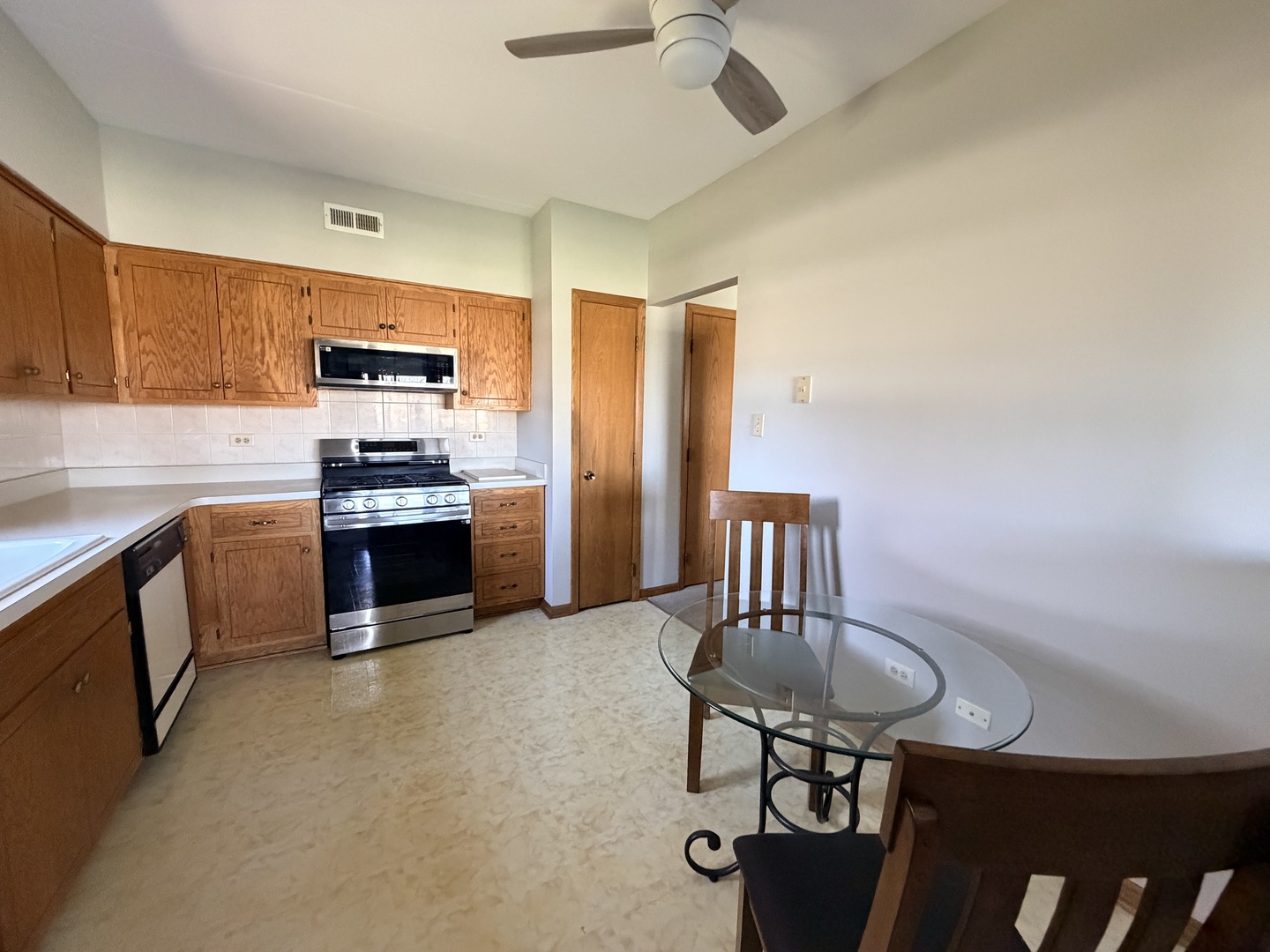 17828 Bernard Drive #1A, Orland Park, IL 60467