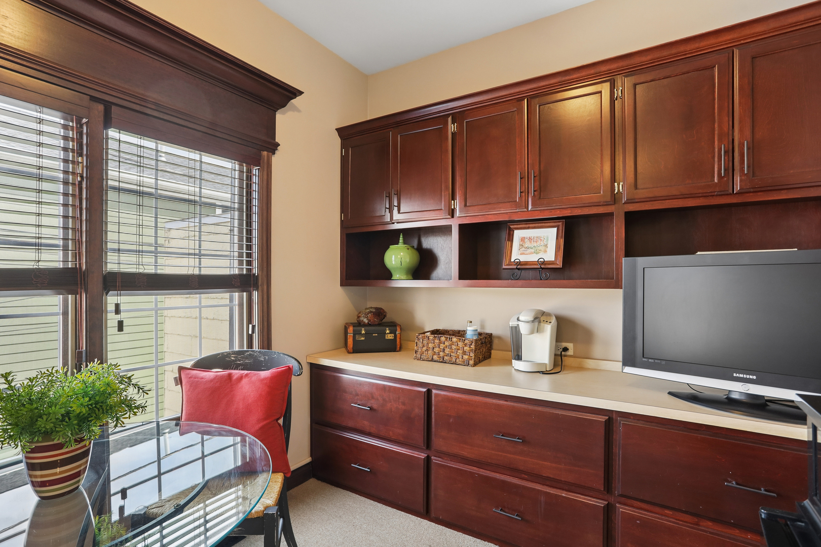 209 Stephen Street #C, Lemont, IL 60439