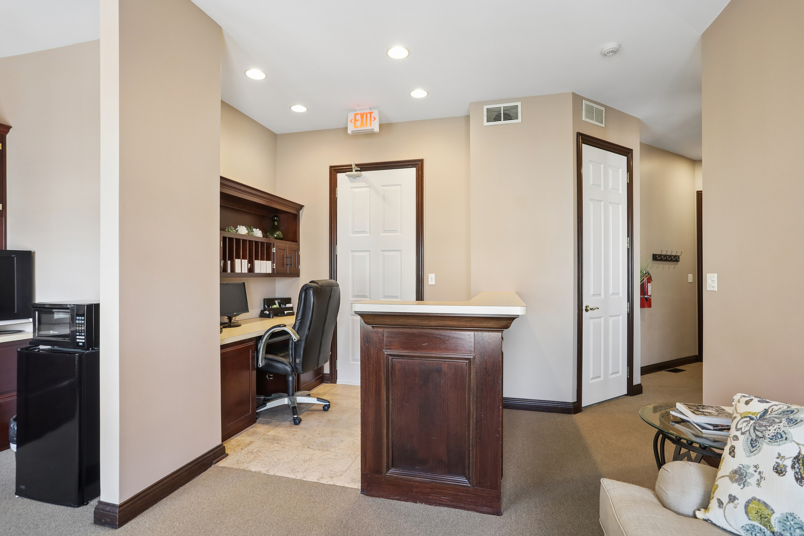 209 Stephen Street #C, Lemont, IL 60439